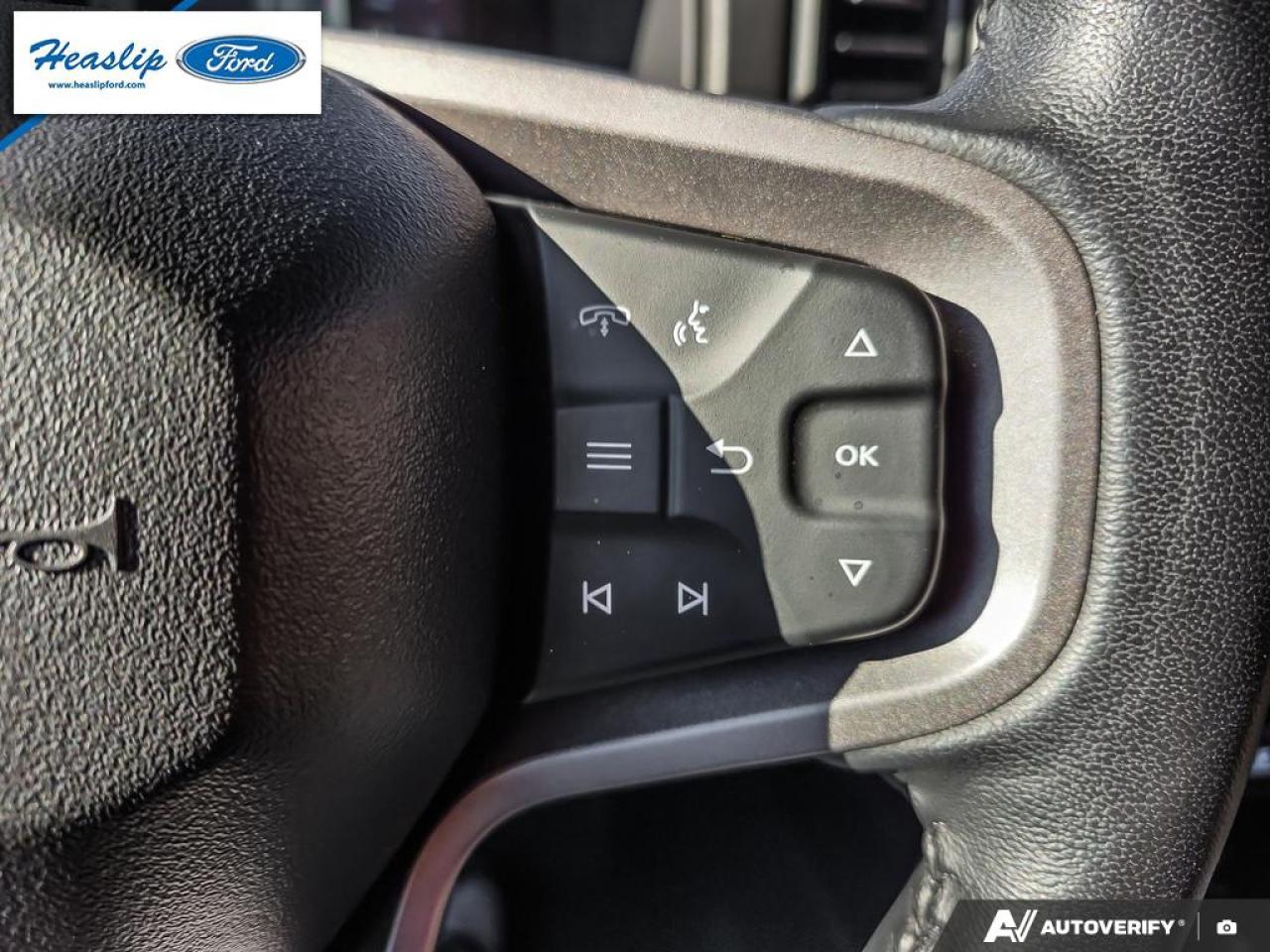 2024 Ford Bronco WildTrak Photo5