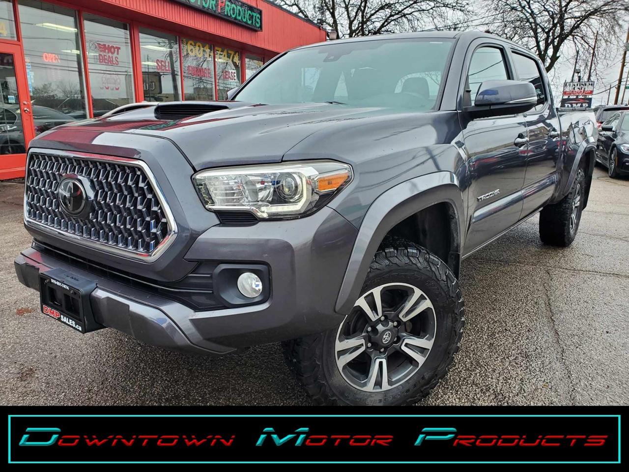 Used 2018 Toyota Tacoma 4x4 Double Cab V6 TRD SR5 for sale in London, ON