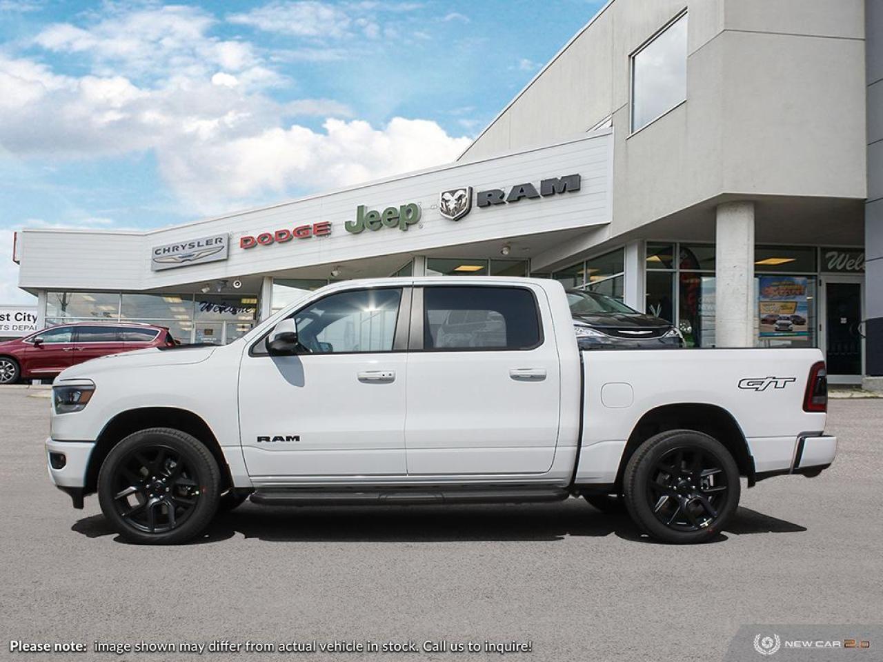 2024 RAM 1500 SPORT Photo2