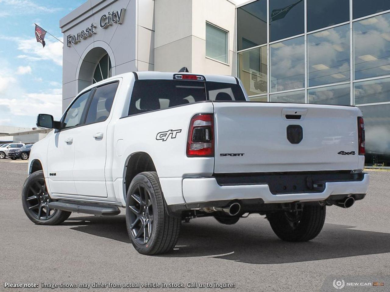 2024 RAM 1500 SPORT Photo3