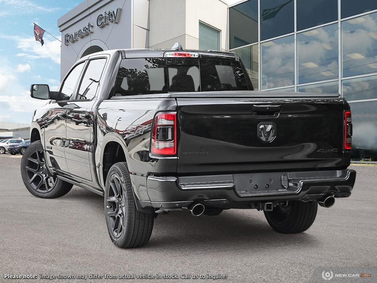 2024 RAM 1500 SPORT Photo3