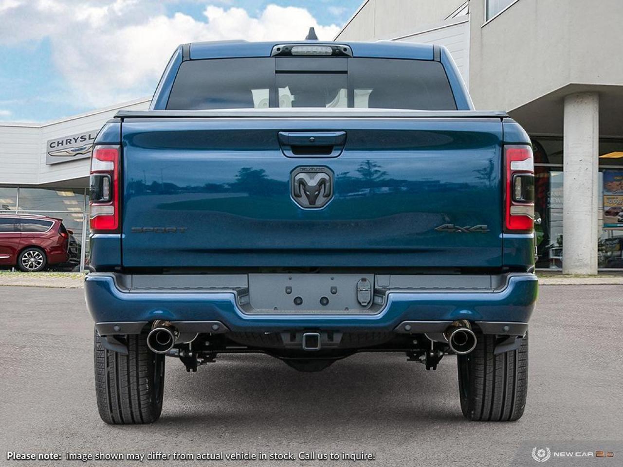 2024 RAM 1500 SPORT Photo4