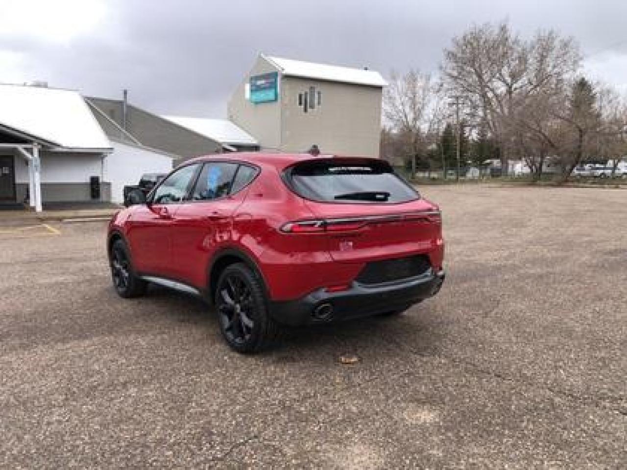 2024 Dodge Hornet PHEV HYBRID! BLACKTOP TRACK PACK #42 Photo4
