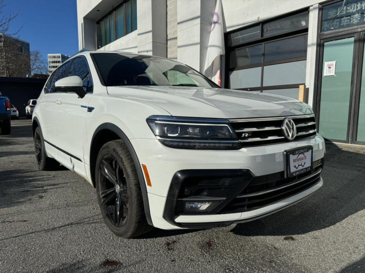 Used 2020 Volkswagen Tiguan Highline 4MOTION R-LINE for sale in Delta, BC
