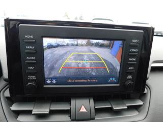 2020 Toyota RAV4 | sunroof | heated seats | backup camera - Photo #13