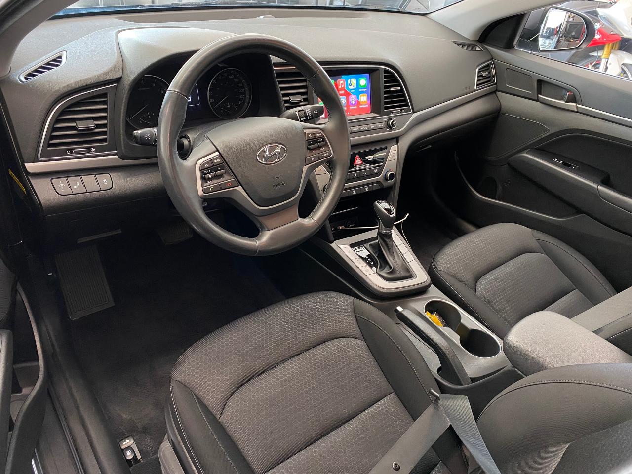 2018 Hyundai Elantra GL SE+Sunroof+ApplePlay+Camera+Tinted+CLEAN CARFAX - Photo #18