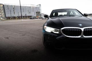 2022 BMW 3 Series 330i xDrive | NO ACCIDENTS | CLEAN CARFAX - Photo #4