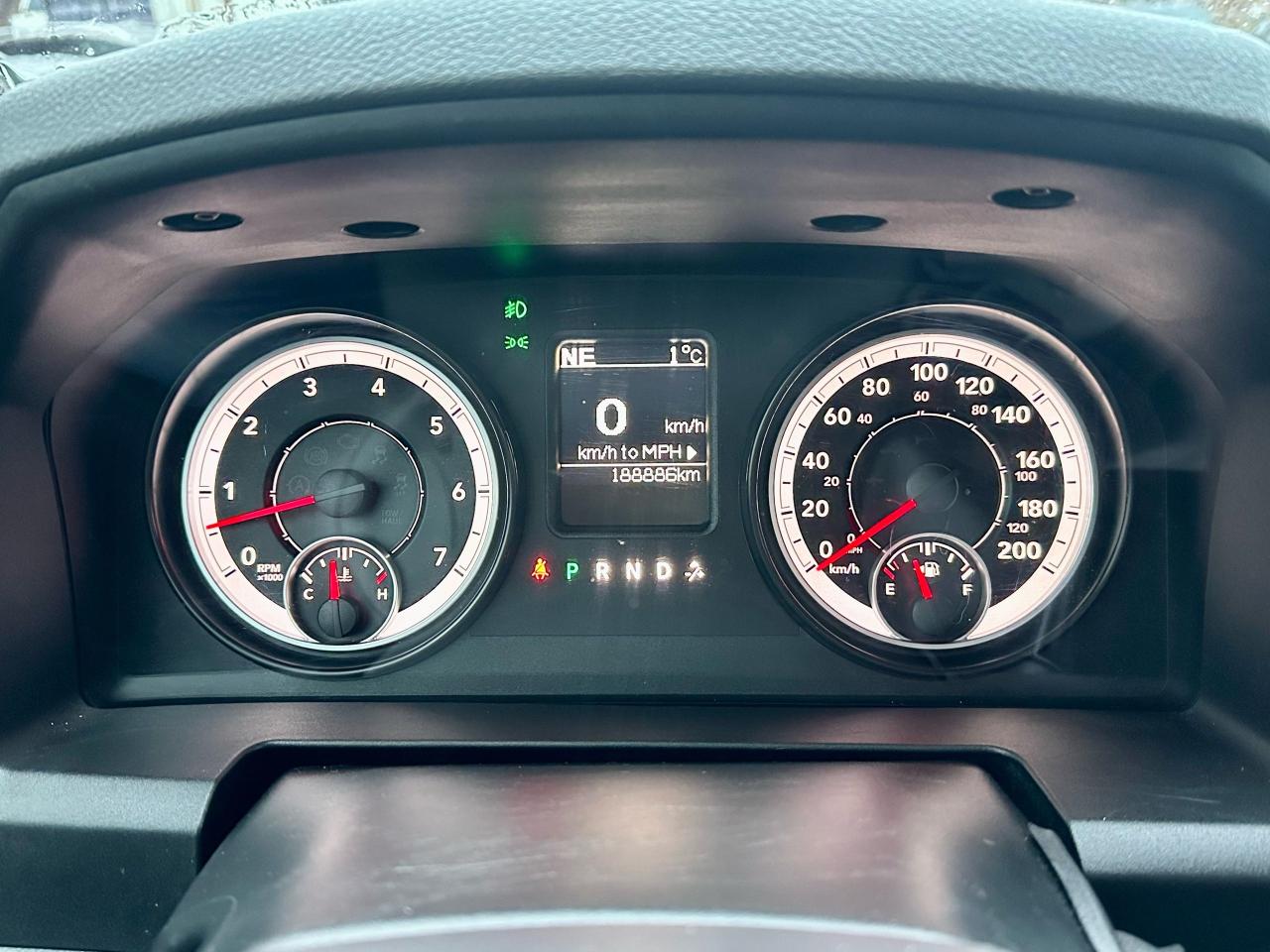 2015 RAM 1500 ST - Photo #20