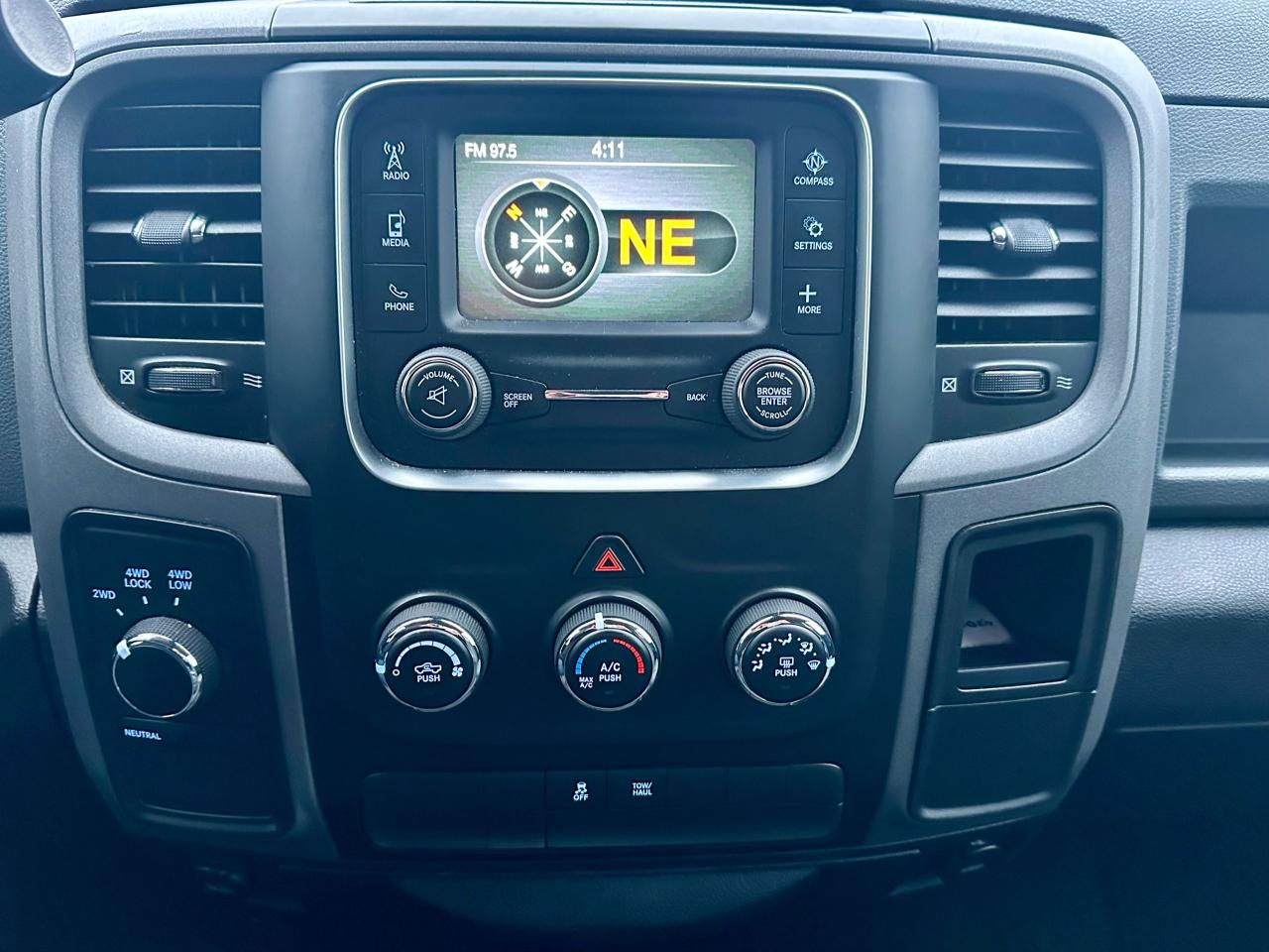 2015 RAM 1500 ST - Photo #15