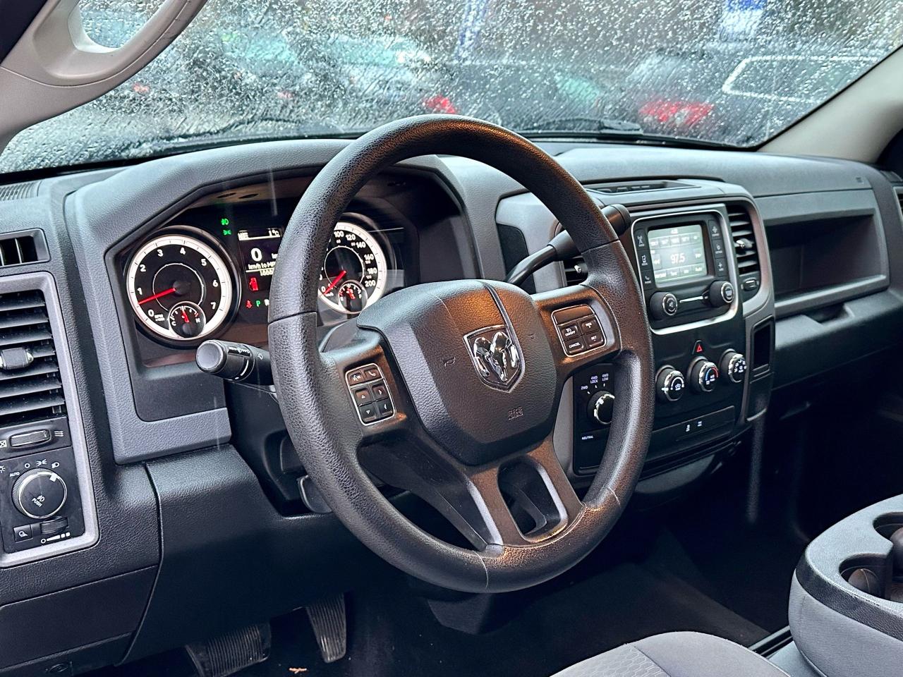 2015 RAM 1500 ST - Photo #10