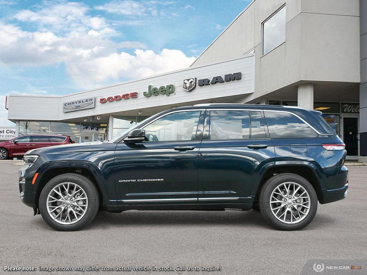 2024 Jeep Grand Cherokee Summit Photo2