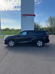 Used 2022 Toyota Highlander LE for sale in Moncton, NB