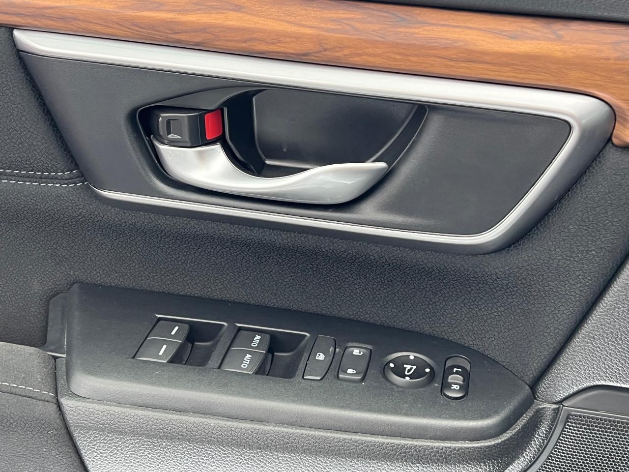 2018 Honda CR-V EX+LaneKeep+Adaptive Cruise+ApplePlay+Roof+Tinted Photo38