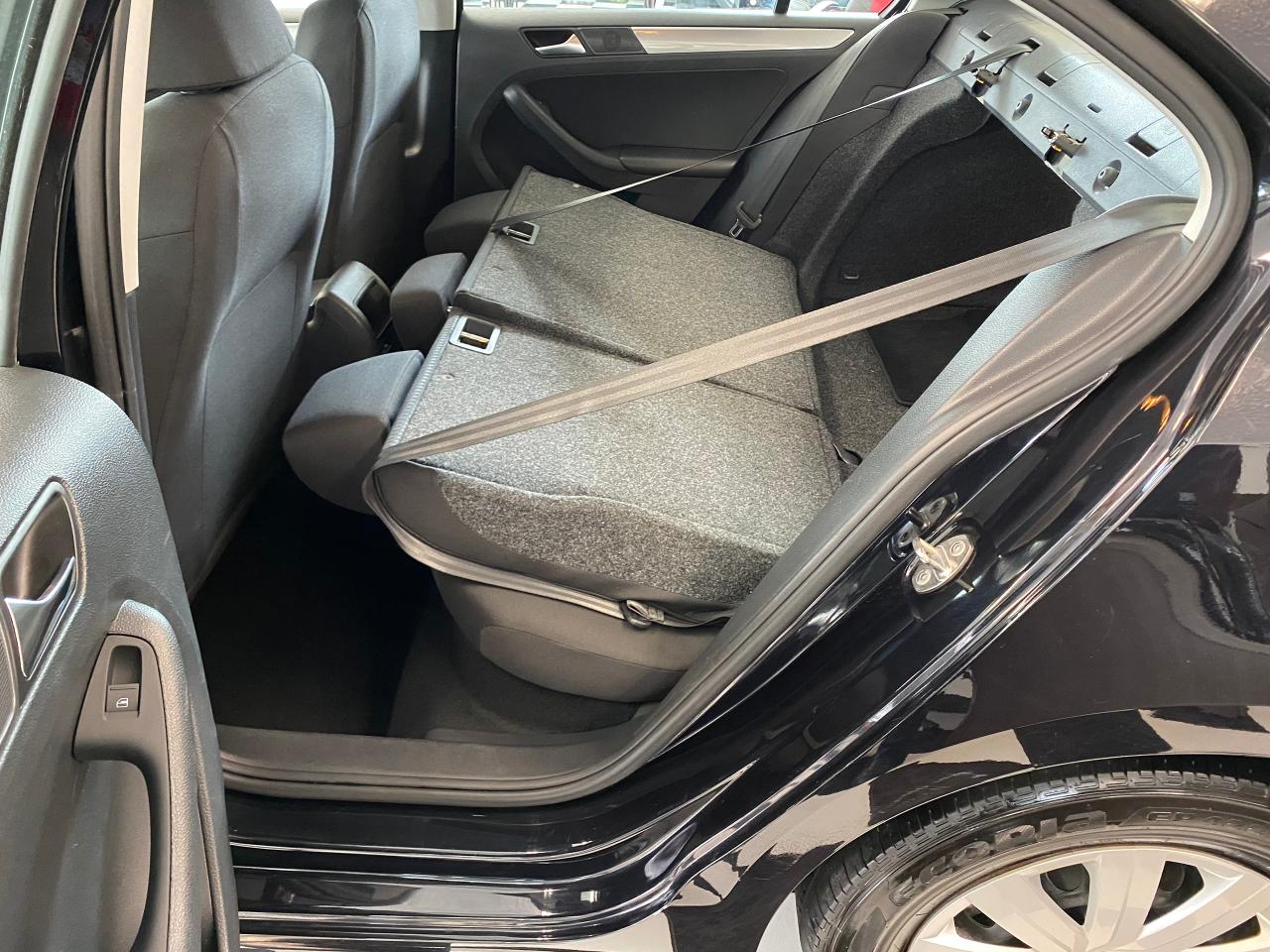 2016 Volkswagen Jetta Trendline+Camera+ApplePlay+HeatedSeats - Photo #25