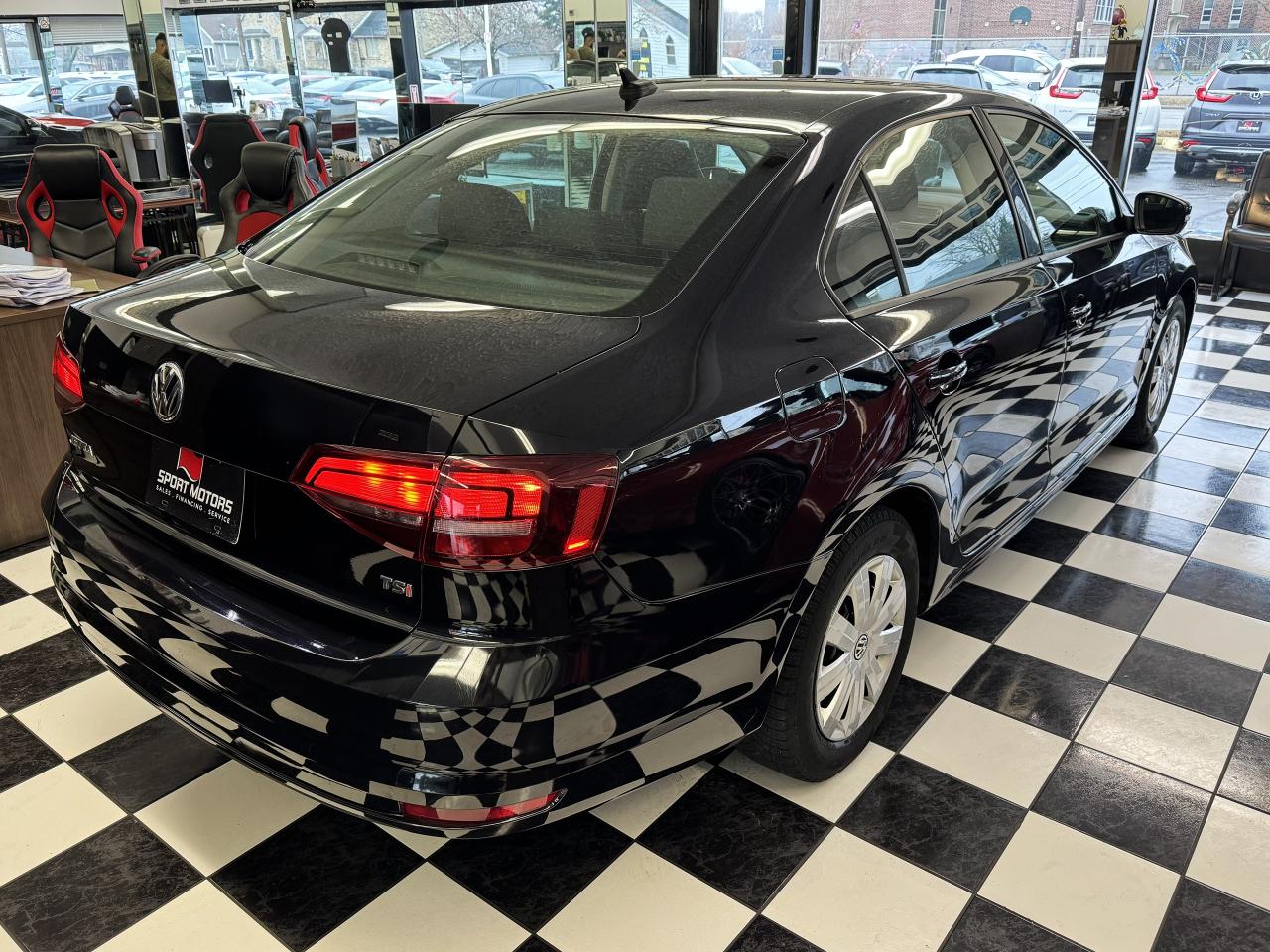 2016 Volkswagen Jetta Trendline+Camera+ApplePlay+HeatedSeats - Photo #4
