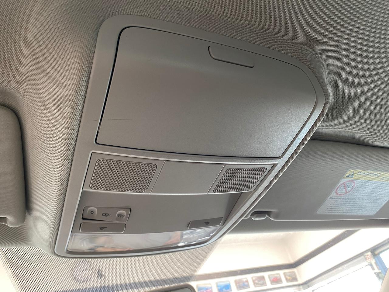 2016 Volkswagen Jetta Trendline+Camera+ApplePlay+HeatedSeats Photo47