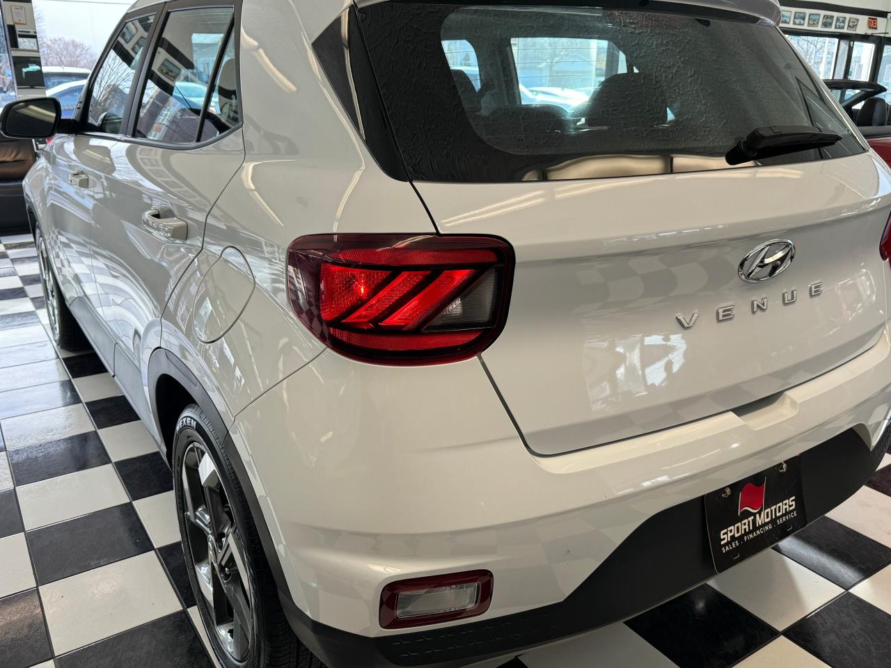 2021 Hyundai Venue Trend+Remote Start+Roof+ApplePlay+Heated Seats+CAM - Photo #38