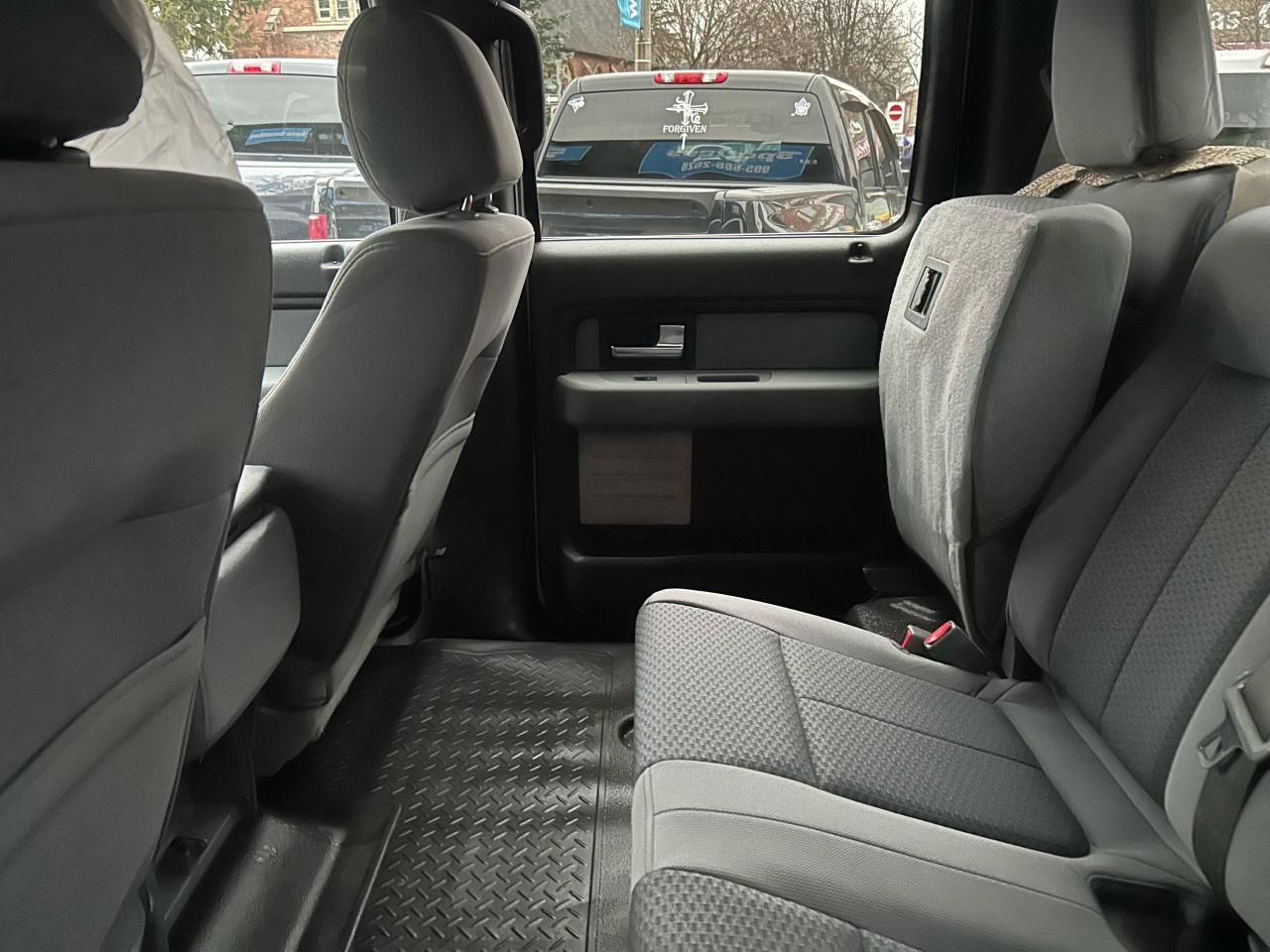 2012 Ford F-150 XLT - Photo #4