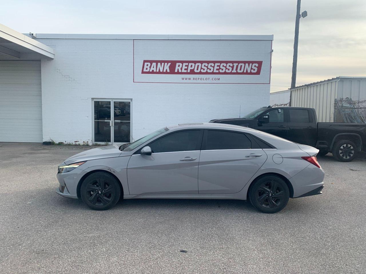 2022 Hyundai Elantra Ultimate Hybrid