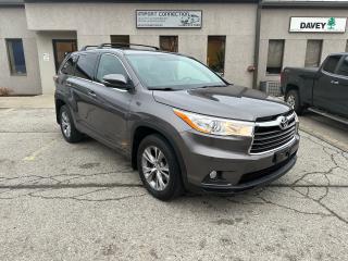 Used 2015 Toyota Highlander LE 8 PASS..BLUETOOTH..EXCELLENT..SOLD ! SOLD! for sale in Burlington, ON