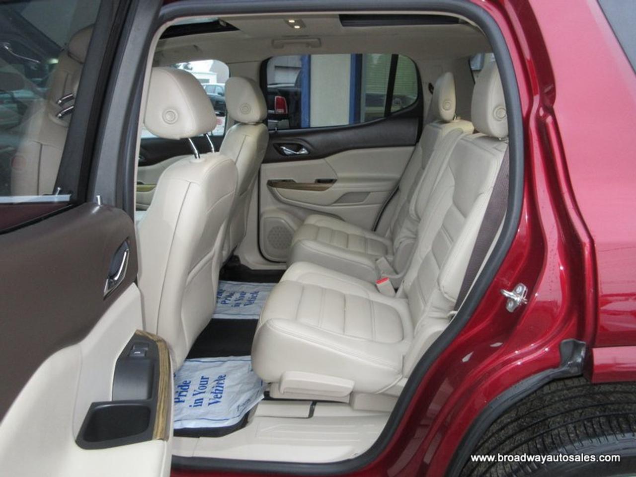 2017 GMC Acadia ALL-WHEEL DRIVE DENALI-MODEL 6 PASSENGER 3.6L - V6.. NAVIGATION.. LEATHER.. HEATED SEATS & WHEEL.. DUAL SUNROOF.. BACK-UP CAMERA.. BLUETOOTH SYSTEM.. Photo