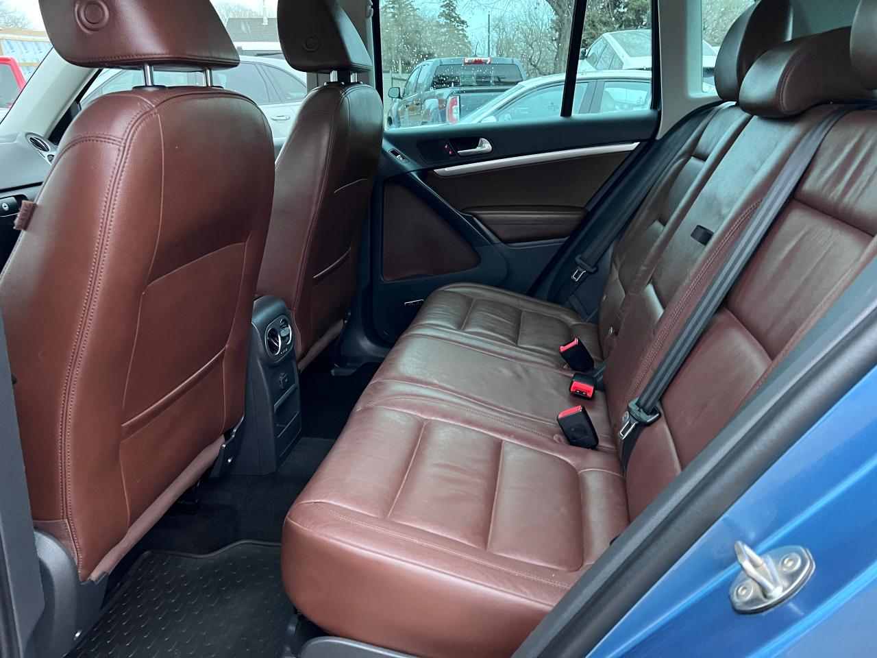 2017 Volkswagen Tiguan  - Photo #8