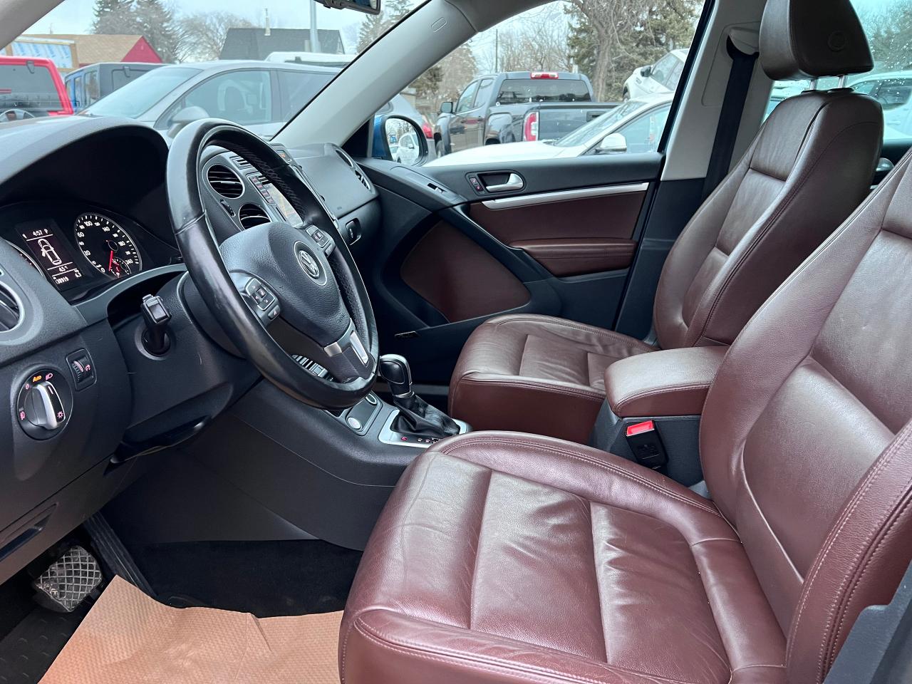 2017 Volkswagen Tiguan  - Photo #9