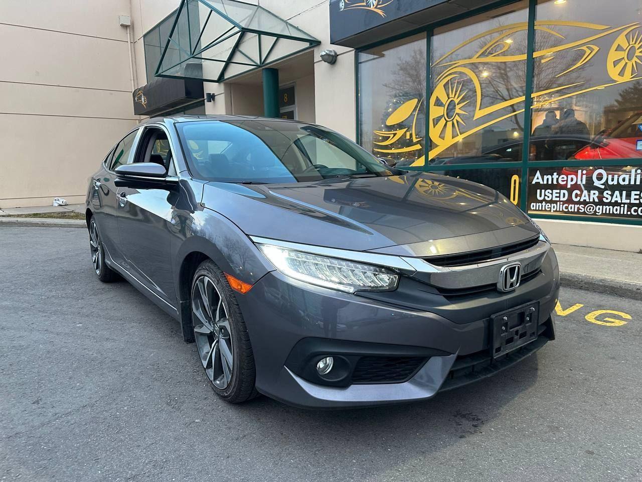 Used 2018 Honda Civic Touring CVT for sale in North York, ON