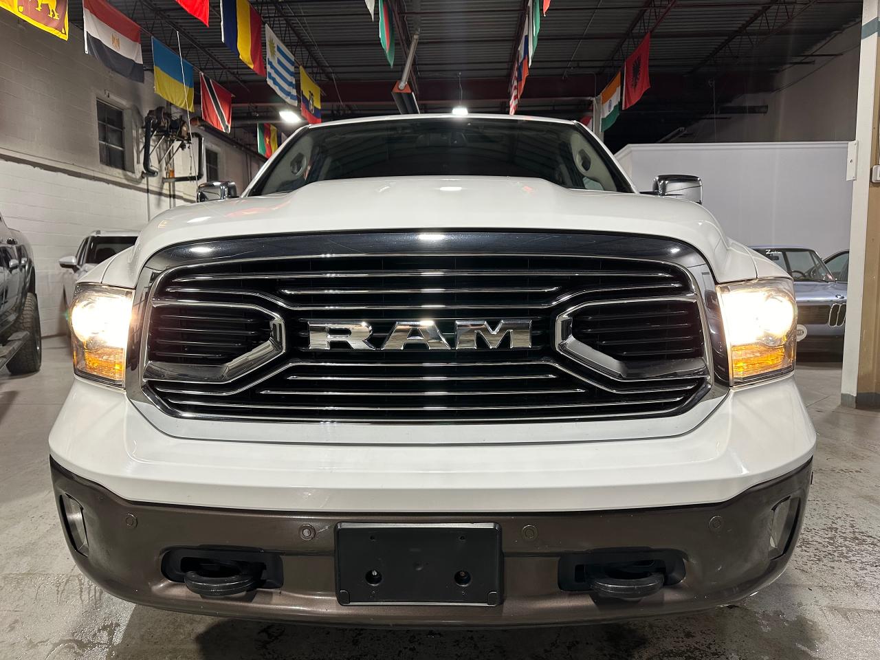 2018 RAM 1500 MSRP 69,758 | ECODIESEL | LONGHORN | LARAMIE - Photo #2