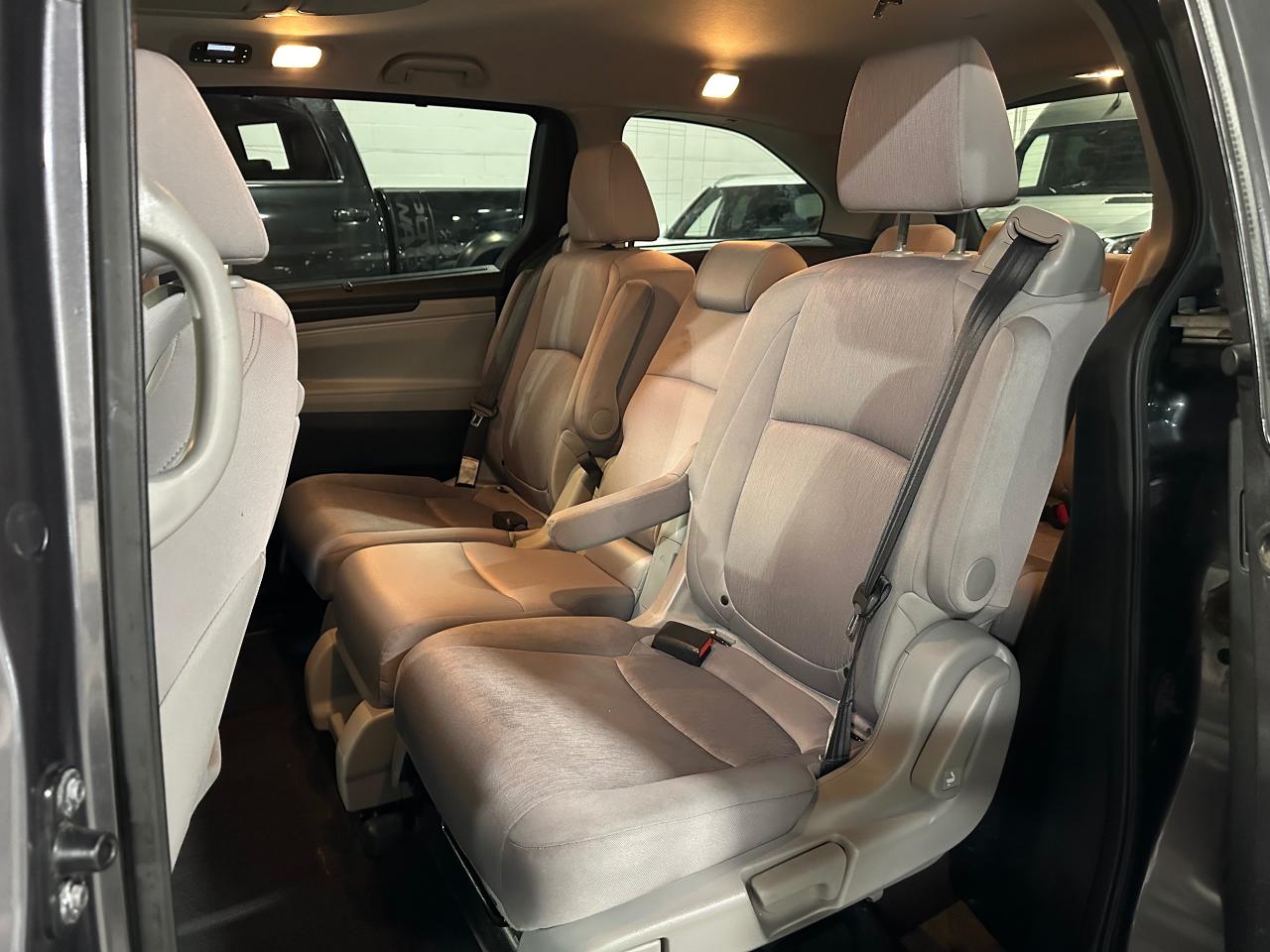 2019 Honda Odyssey EX | REAR HEADREST DVD | NO ACCIDENTS - Photo #28