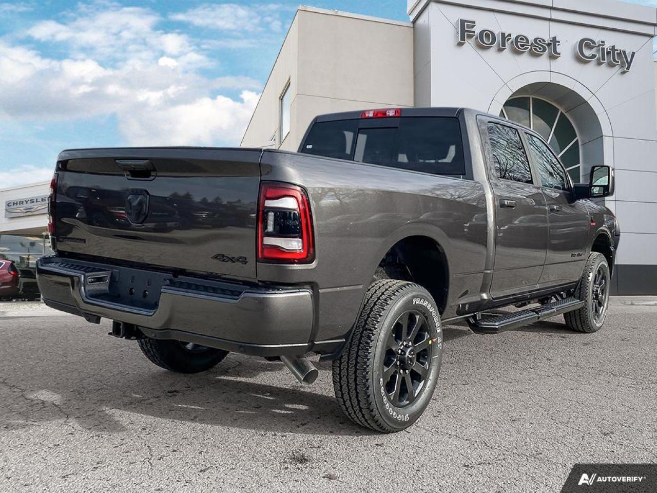 2024 RAM 2500 Big Horn Photo4