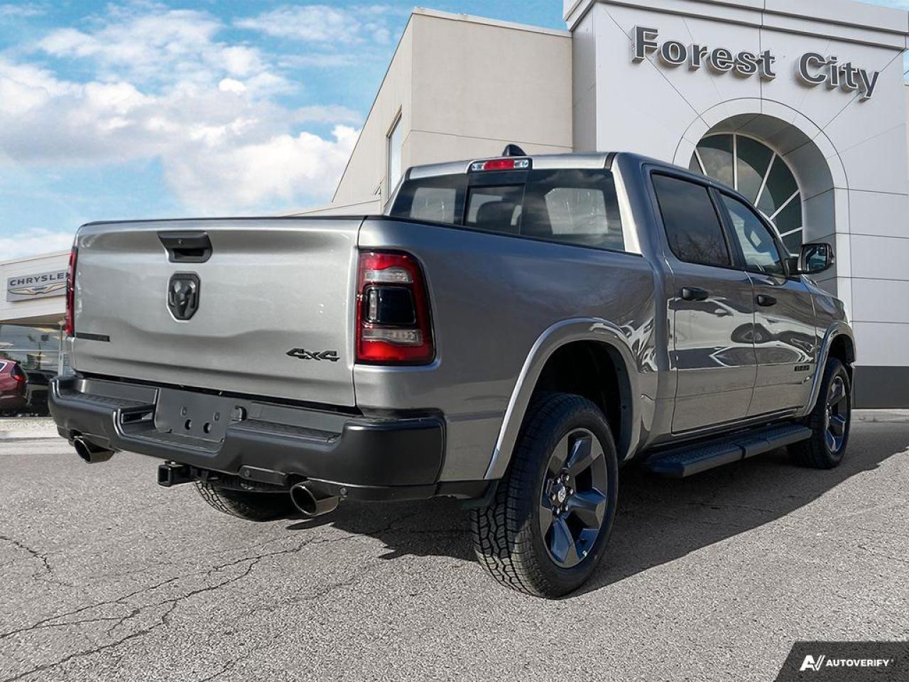 2024 RAM 1500 Big Horn Photo4