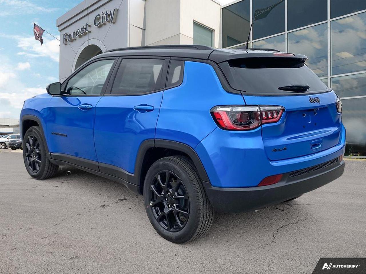2024 Jeep Compass Altitude Photo2