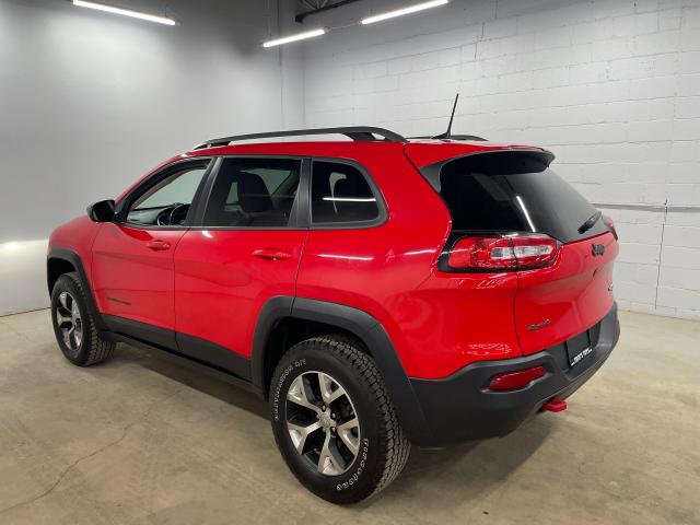 2017 Jeep Cherokee Trailhawk Photo4