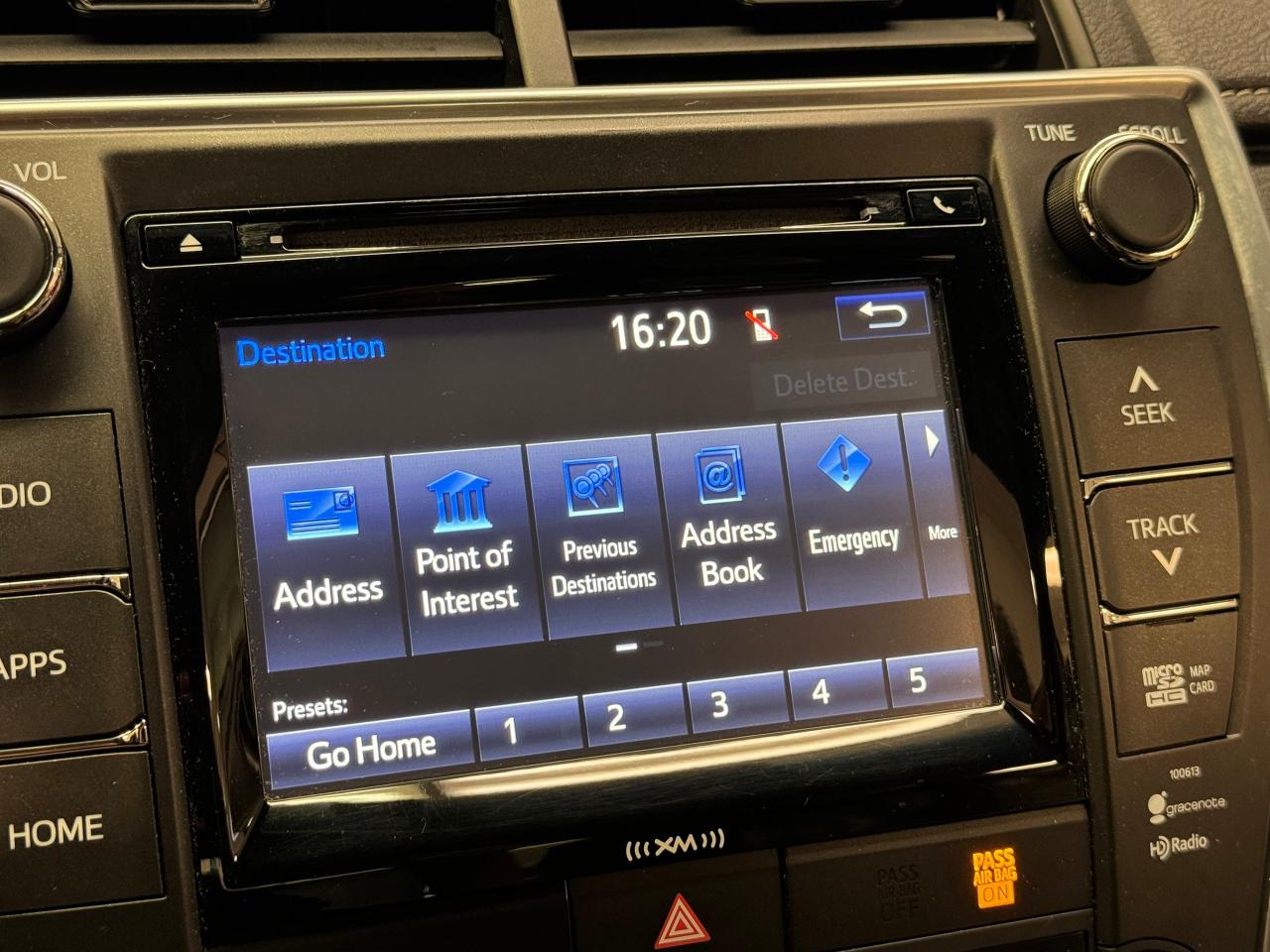 2016 Toyota Camry XLE+Heated Leather+Sunroof+GPS+Camera+Blind Spot Photo85
