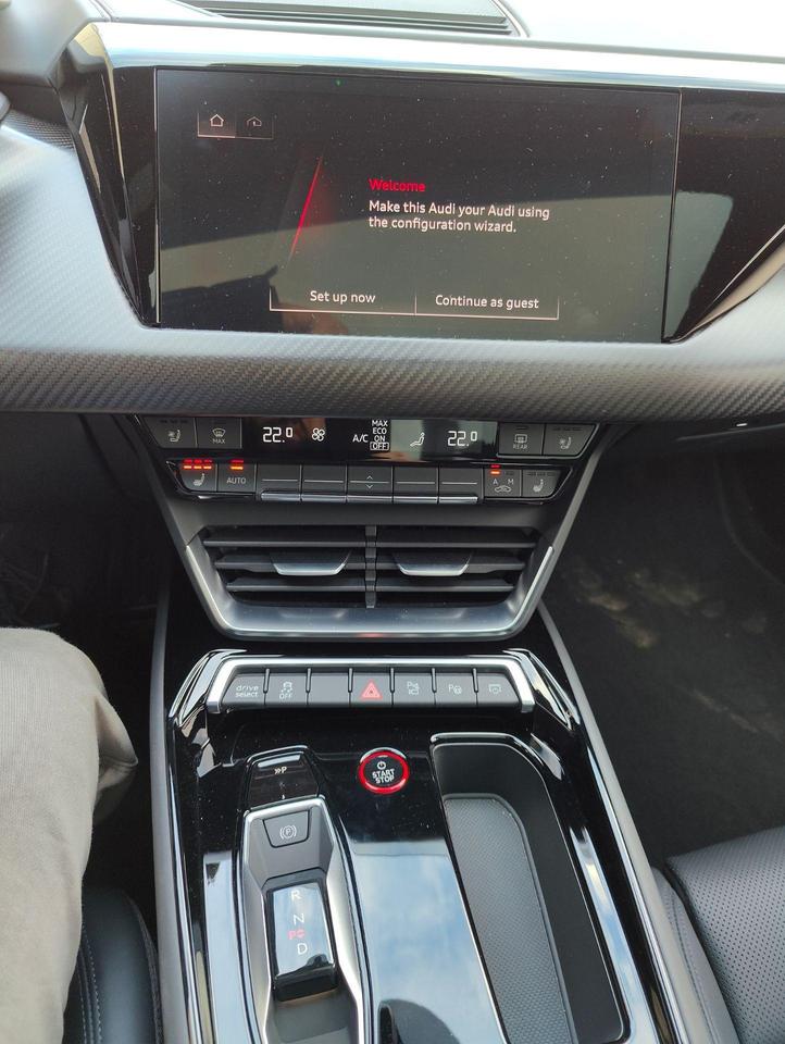 2023 Audi Audie_tron RS E-Tron GT Photo