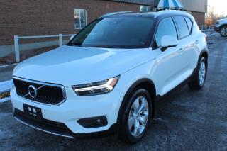 Used 2020 Volvo XC40 T5 Momentum CLEARANCE PRICED SUPER LOW KM ACCIDENT FREE for sale in Regina, SK