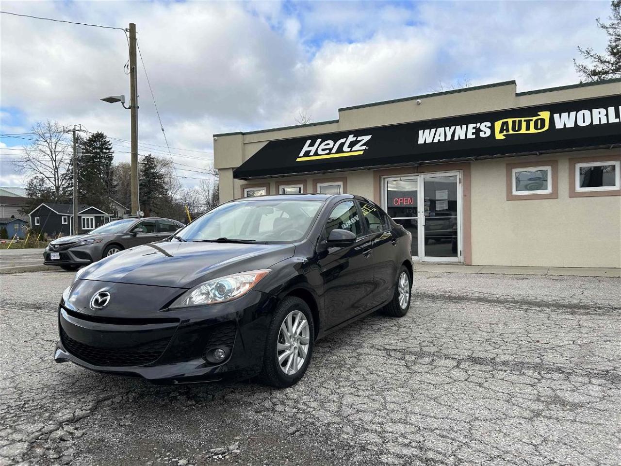 Used 2012 Mazda MAZDA3 GS**Leather*Heated Seats*Sunroof** for sale in Hamilton, ON