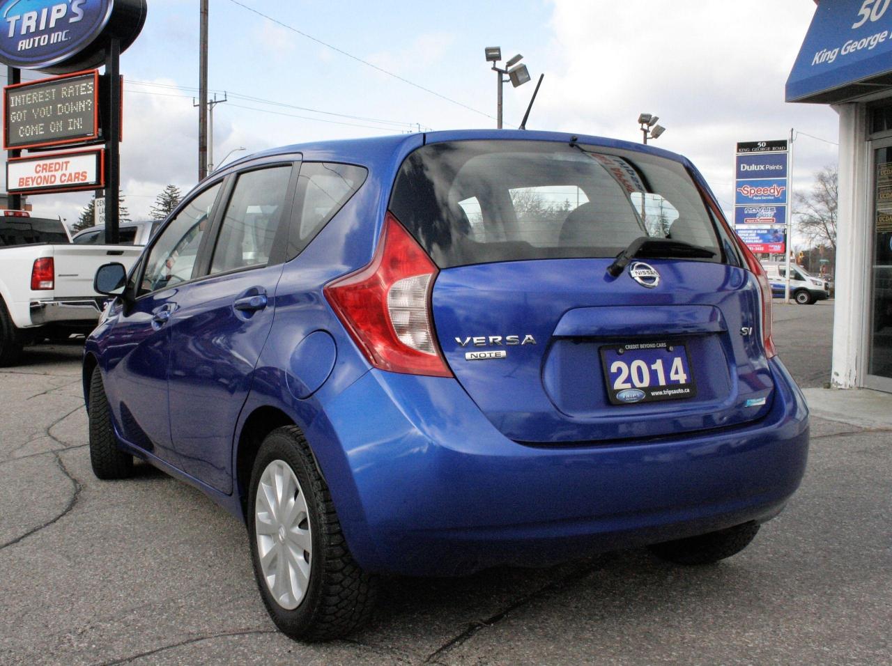 2014 Nissan Versa Note 5dr HB SV/LOW LOW KMS/MINT CAR/PRICED-QUICK SALE! - Photo #3