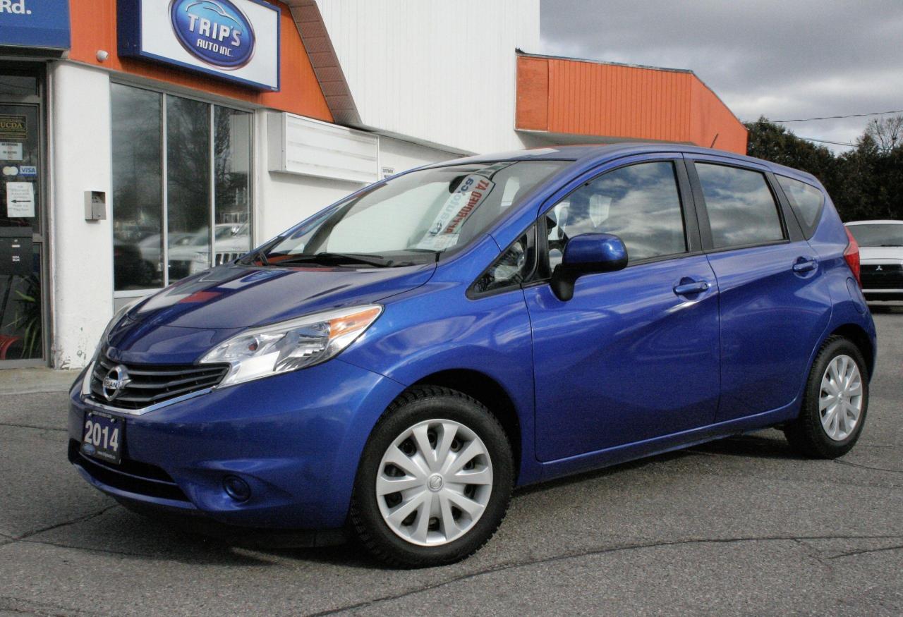 2014 Nissan Versa Note 5dr HB SV/LOW LOW KMS/MINT CAR/PRICED-QUICK SALE!