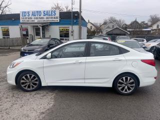 2015 Hyundai Accent SE, Alloys, P. Sunroof, Htd. Seats. Bluetooth - Photo #4