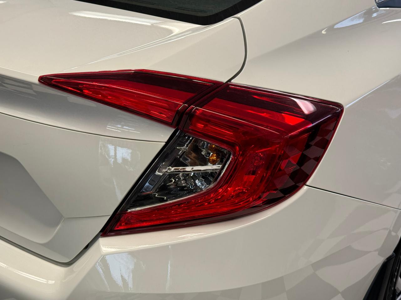 2018 Honda Civic LX+New Tires+ApplePlay+Camera+A/C+CLEAN CARFAX - Photo #57