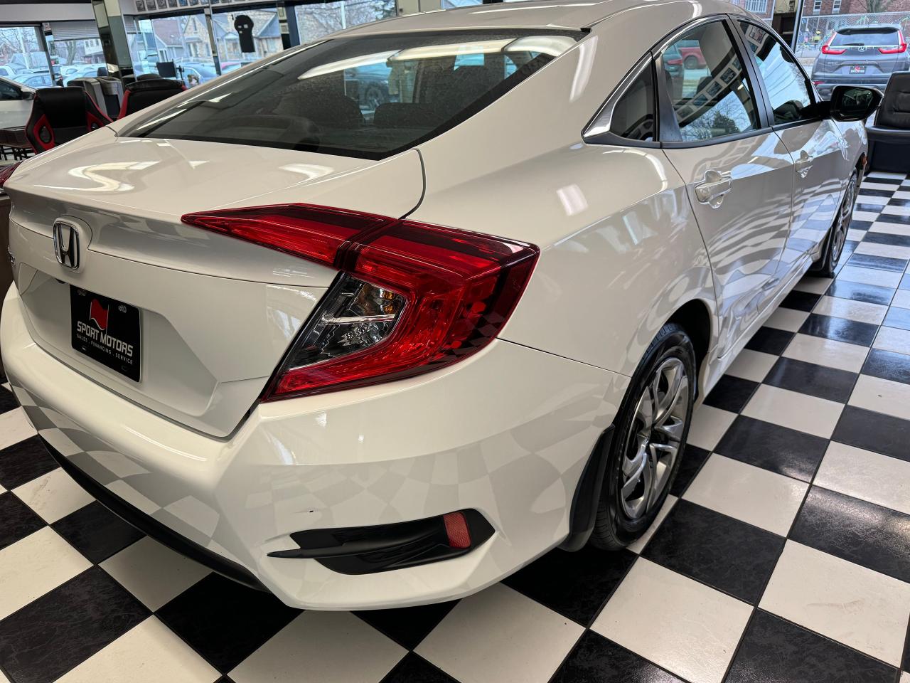 2018 Honda Civic LX+New Tires+ApplePlay+Camera+A/C+CLEAN CARFAX - Photo #38