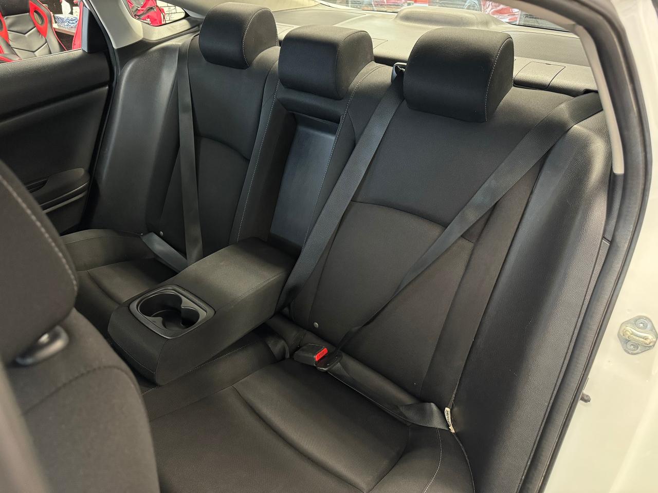 2018 Honda Civic LX+New Tires+ApplePlay+Camera+A/C+CLEAN CARFAX - Photo #25