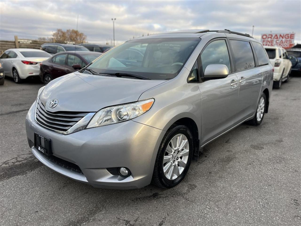 Used 2013 Toyota Sienna XLE AWD for sale in Brampton, ON