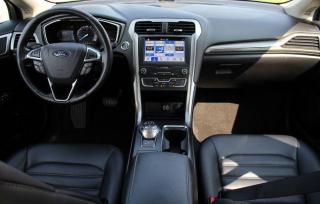 2019 Ford Fusion Hybrid SEL*2.0L Hybrid*Heated Leather*Sun Roof*Bluetooth - Photo #11