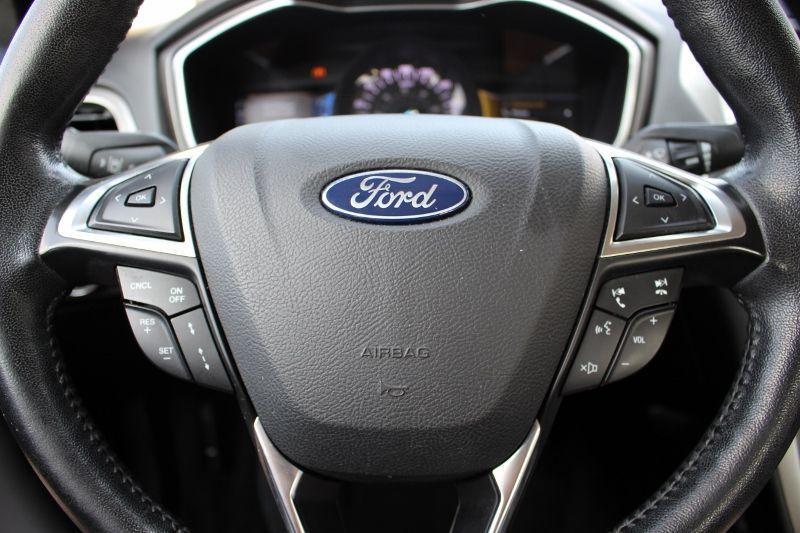 2019 Ford Fusion Hybrid SEL*2.0L Hybrid*Heated Leather*Sun Roof*Bluetooth - Photo #18