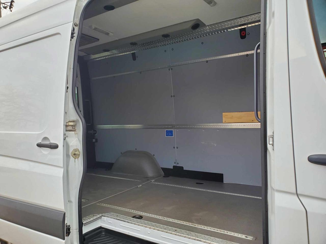 2016 Mercedes-Benz Sprinter 2500 144' High Roof / Rooftop A/C Photo