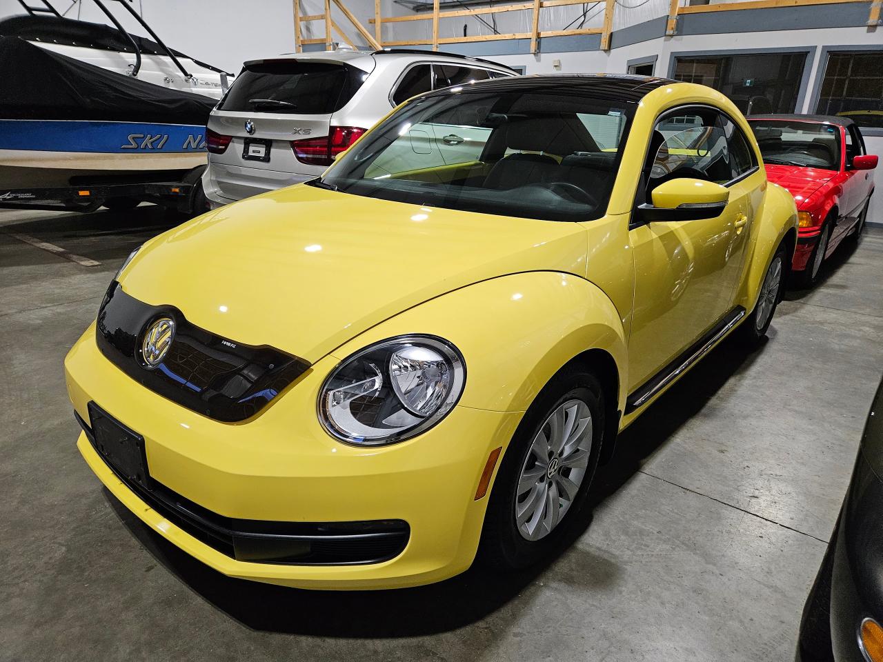 2013 Volkswagen Beetle  - Photo #1