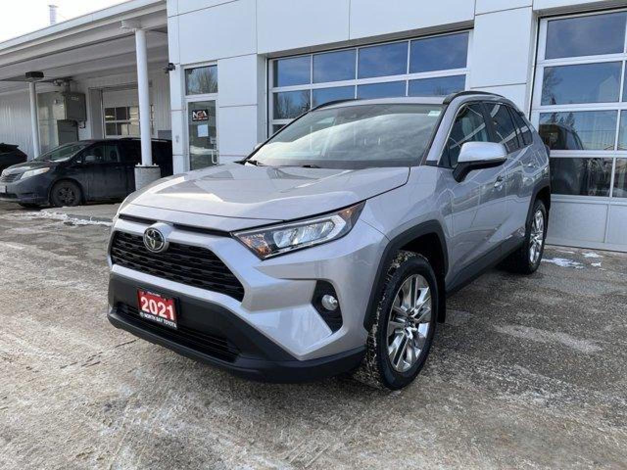 Used 2021 Toyota RAV4 XLE AWD for sale in North Bay, ON